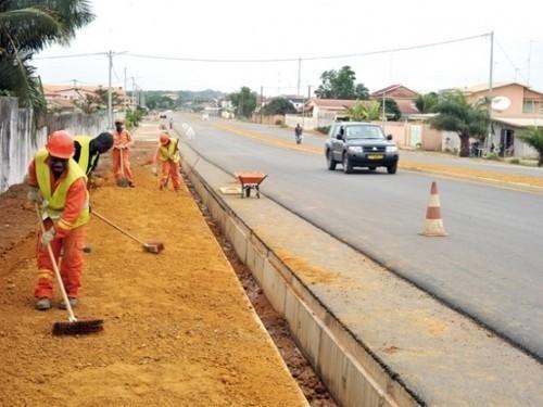 200 young Cameroonians to be employed on the Kumba-Mamfé road construction project starting in November