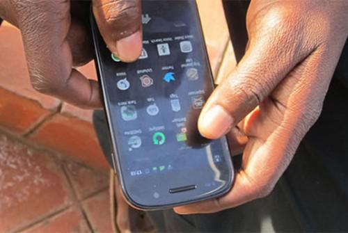 The Cameroonian Ministry of Telecoms initiates a “Digital Economy Globe-trotter” tour