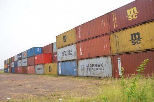 Cameroon: Customs will sell loads of wood abandoned since years at Douala port