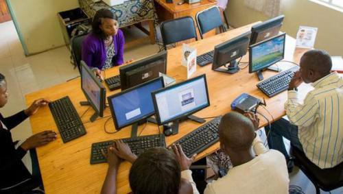 Cameroon: the government has already registered close to 2,700 projects to develop in the ICT sector