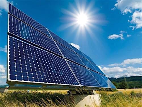 Cameroonian electricity company Eneo moves into solar power, with two plants of 20 MW