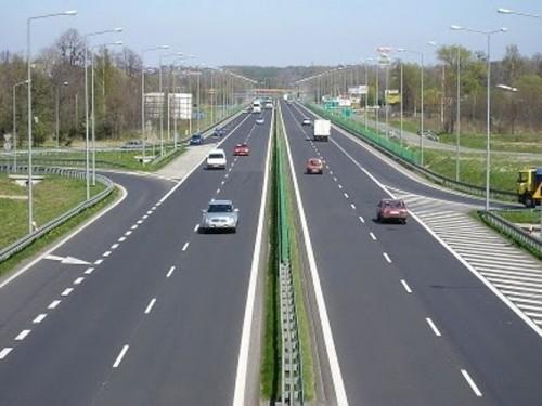 1.6 billion FCfa blocks Douala-Yaoundé road construction project 