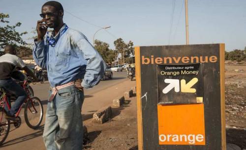 Orange will test a rural solar-powered electrification program in Cameroon, starting from November 2016