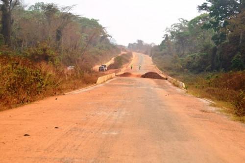 Chinese firm CWE given 60-day ultimatum to deliver Nkolessong-Nding road in Cameroon’s central region