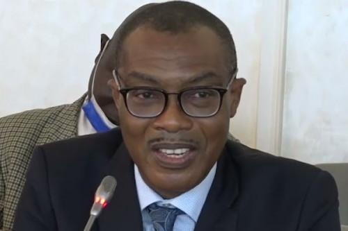 Cameroon: AfDB threatens to pull out XAF188 bln of road funding