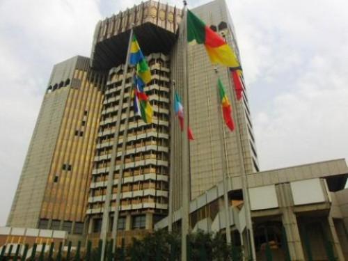Gabon outperformed Cameroon on BEAC securities market between May 2017 and May 2018, becoming the largest borrower