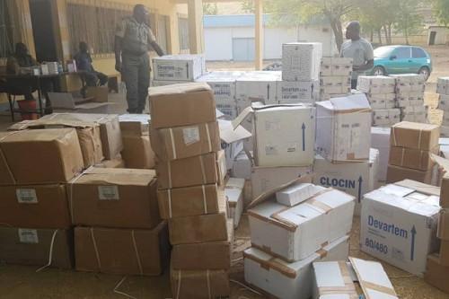 Cameroon: Customs seizes 146 cartons of dubious pharmaceuticals in Maroua