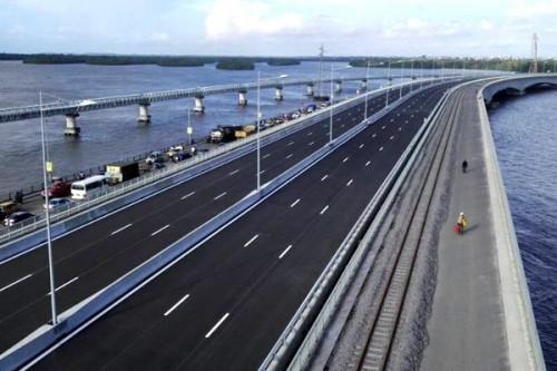 Construction of the 3rd bridge on the Wouri and Douala – Limbe expressway validated