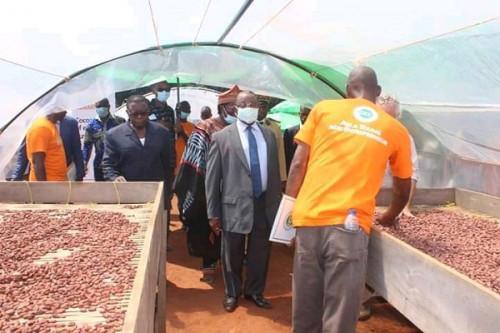 Cameroon: Three additional cocoa Post-Harvest Treatment Centres of Excellence to be built in 2021