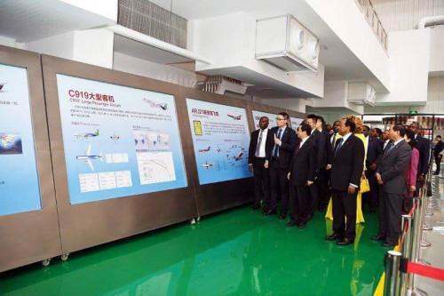 Chinese aircraft manufacturers woo Cameroon