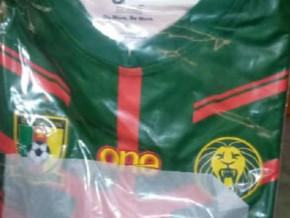 cameroonian-customs-seize-600-counterfeit-jerseys-made-in-china