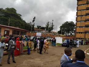 cameroon-strives-to-control-staff-salaries-in-2025-after-10-years-of-mass-hiring